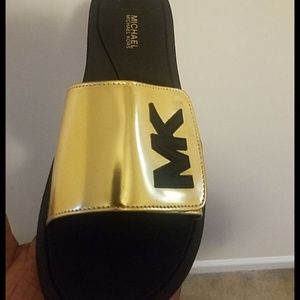 Womens Michael Kors slide